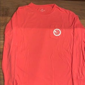 Southern Tide tee shirt